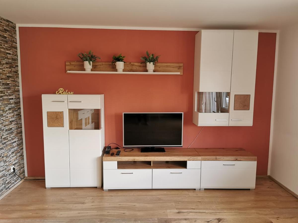 Gemütliche 90 qm Wohnung in Saarburg, zentral gelegen, Garten mit Aussicht, separater Eingang Exterior foto